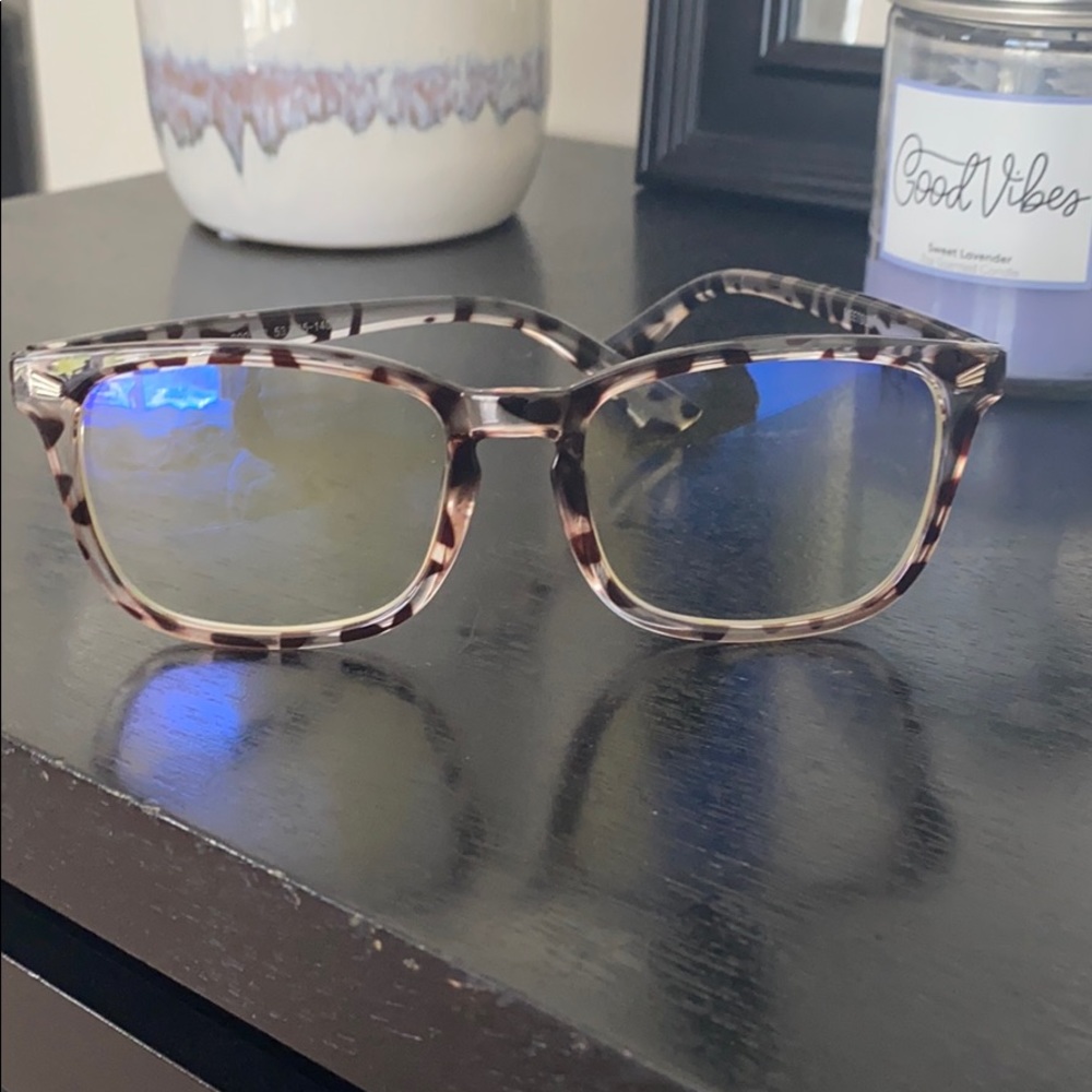 Blue light blockers